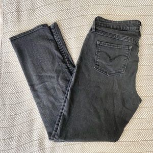 Faded Black Levi’s Straight Leg Jeans